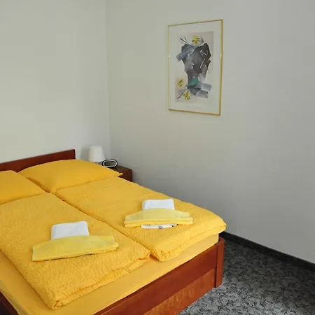 Hotel Georgplatz 3*