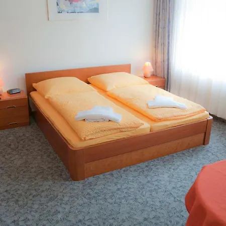 Georgplatz 3* Λειψία